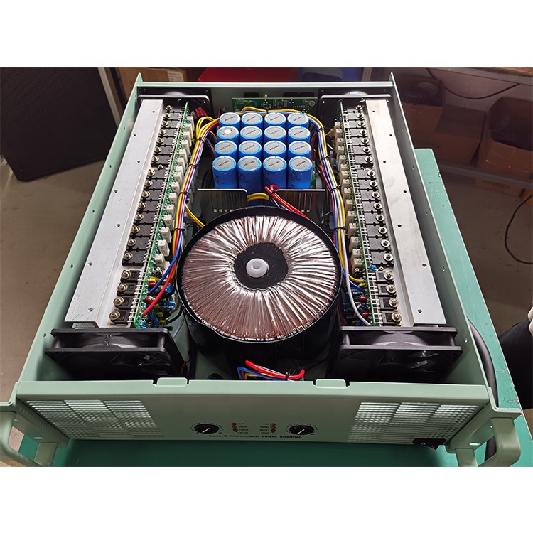 39.2 Amp CA Amplifier Green Pa - огляд і ціна Panel Power Outdoor